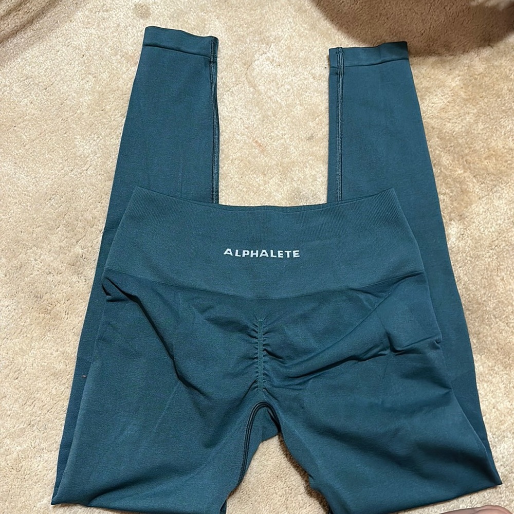 ALPHALETE Amplify Leggings